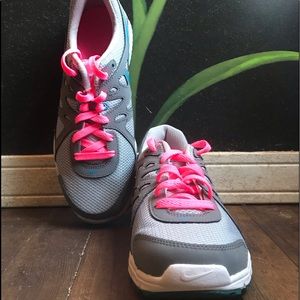 Ladies Nike sneakers